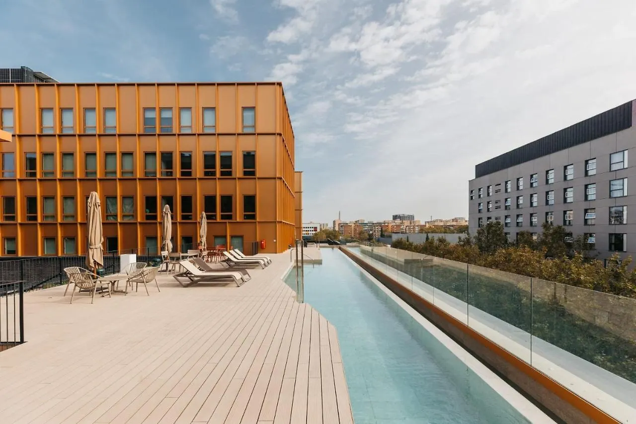 For Students Studying In Barcelona Only - Stunning Spacious Studios And Private Rooms At Pallars Student Accommodation