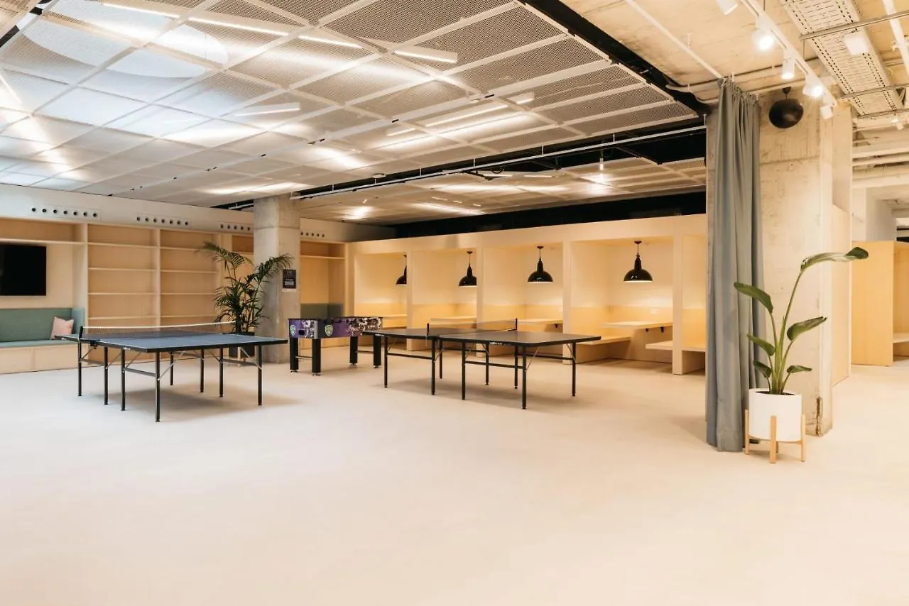 For Students Studying In Barcelona Only - Stunning Spacious Studios And Private Rooms At Pallars Student Accommodation 公寓