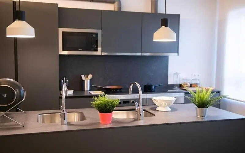 公寓 For Students Studying In Barcelona Only - Stunning Spacious Studios And Private Rooms At Pallars Student Accommodation