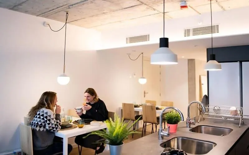 公寓 For Students Studying In Barcelona Only - Stunning Spacious Studios And Private Rooms At Pallars Student Accommodation 西班牙