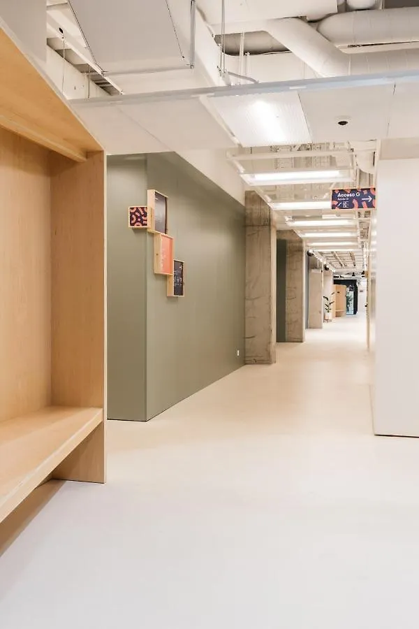 For Students Studying In Barcelona Only - Stunning Spacious Studios And Private Rooms At Pallars Student Accommodation España